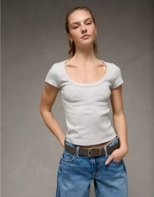 AE Scoop Neck Baby Tee