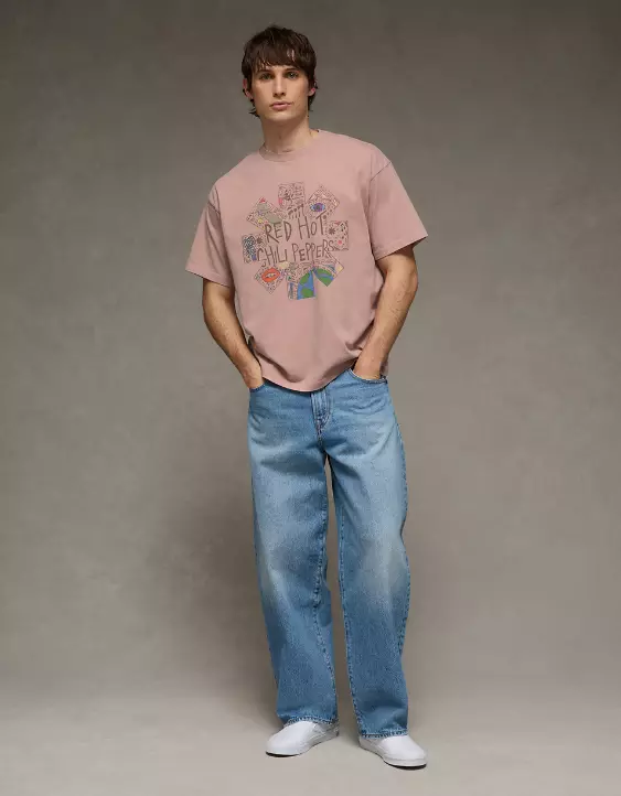 AE Boxy Red Hot Chili Peppers Graphic T-Shirt - Image 5