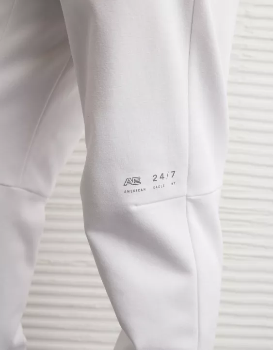 AE 24/7 Cozy Jogger - Image 7
