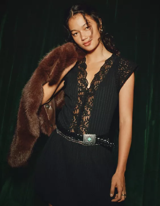 AE Faux Fur Coat - Image 9