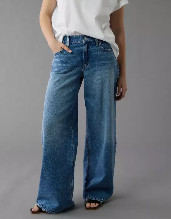 AE Dreamy Drape Strigid Low-Rise Ultra Wide-Leg Jean - Image 6