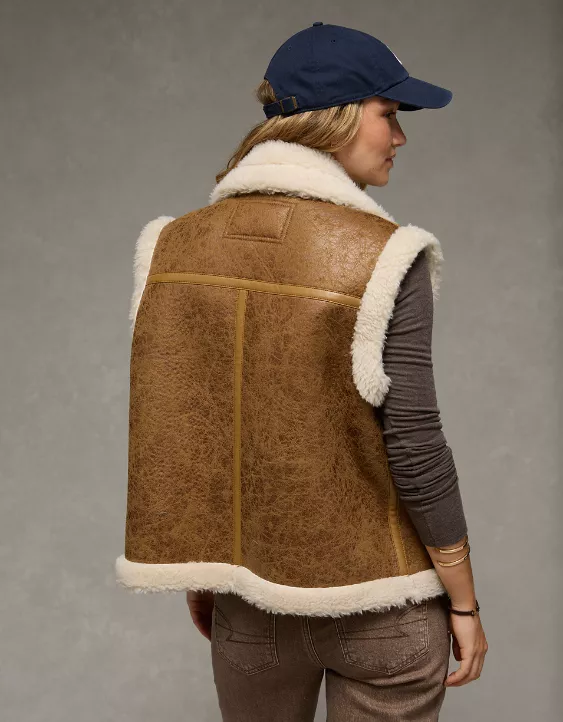 AE Shearling Vest - Image 3