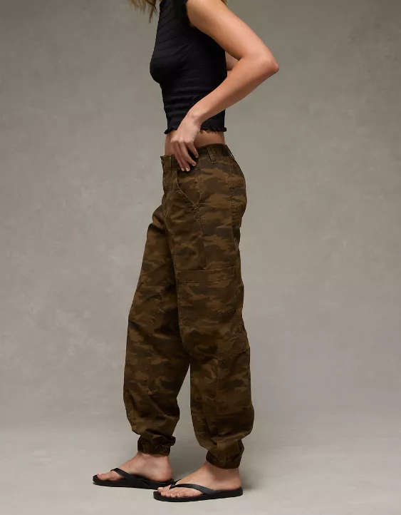 AE Stretch High-Waisted Baggy Cargo Jogger - Image 5