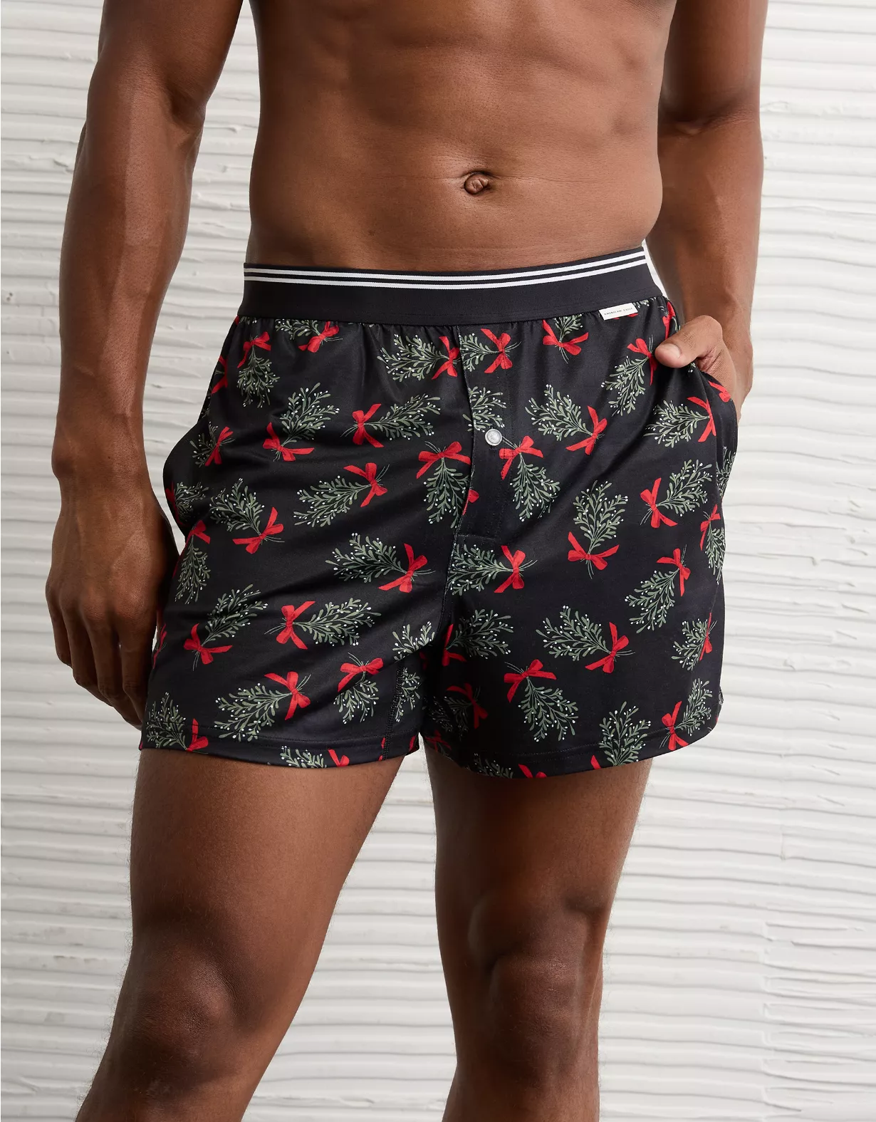 AEO Men's Ultra Soft Mistletoe Pocket Boxer Short