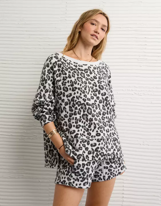 AE Big Hug Off-The-Shoulder Waffle Sweatshirt - Image 2