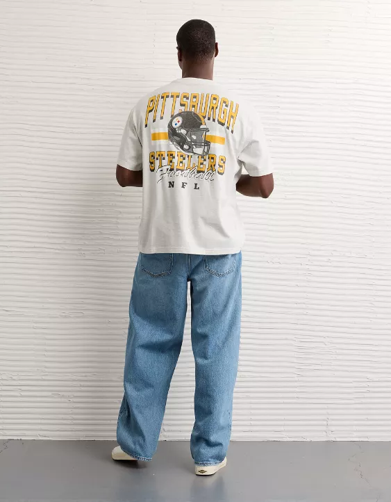 NFL Boxy Pittsburgh Steelers Graphic T-Shirt - Image 2