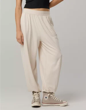 OFFLINE By Aerie The Hugger Go With The Flow Baggy Jogger