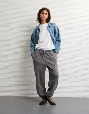 AE Everyday Luxe Sweatpant