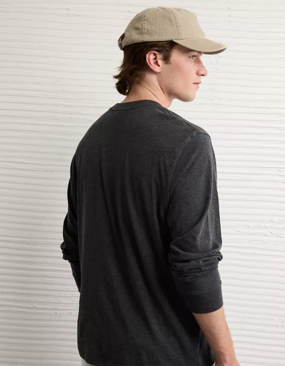 AE Lightweight Icon Long-Sleeve T-Shirt - Image 2