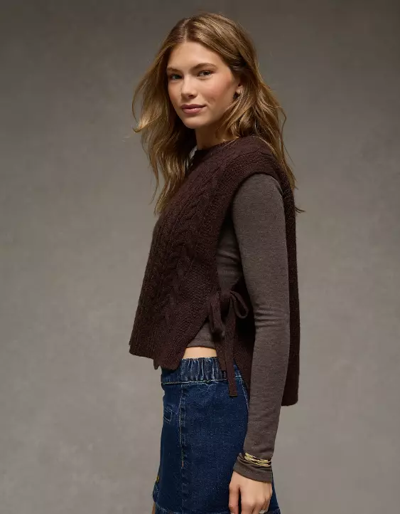 AE Whoa So Soft Side-Tie Vest - Image 5