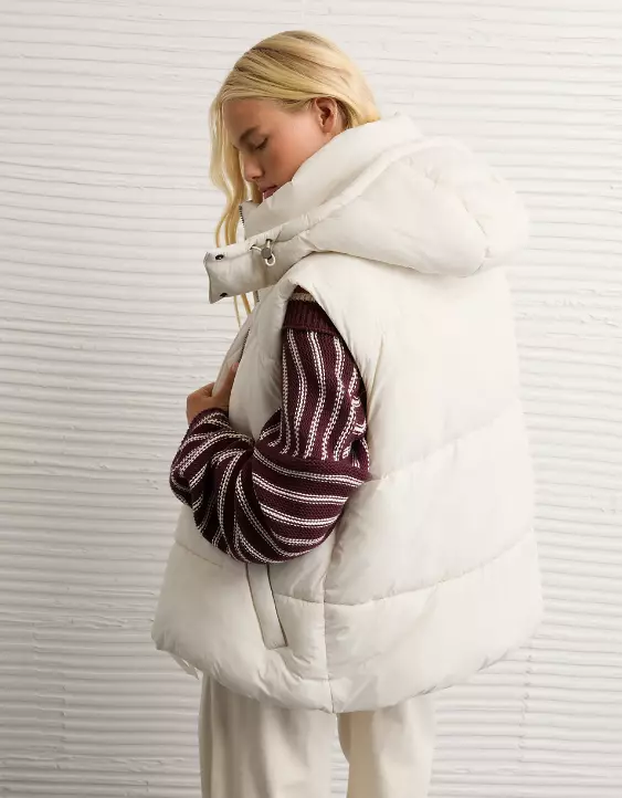 AE Technical Puffer Vest - Image 2