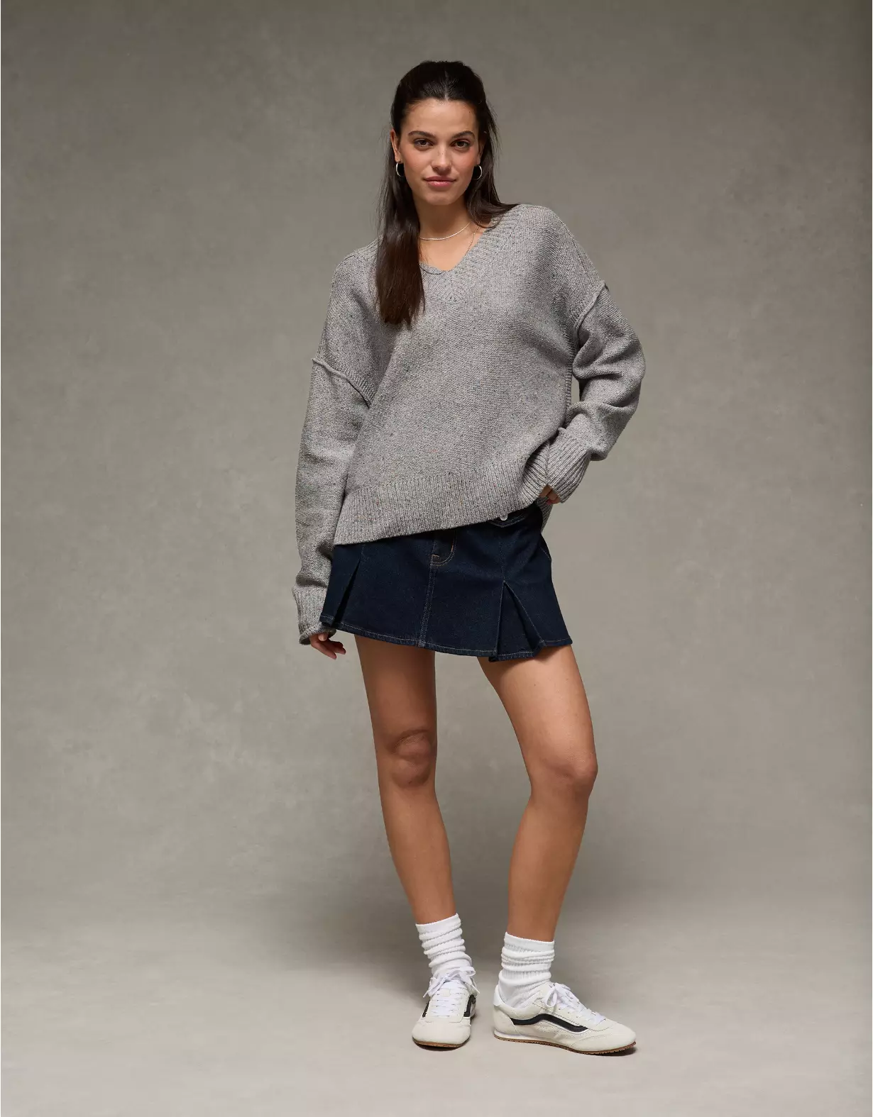 AE Long Weekend V-Neck Sweater