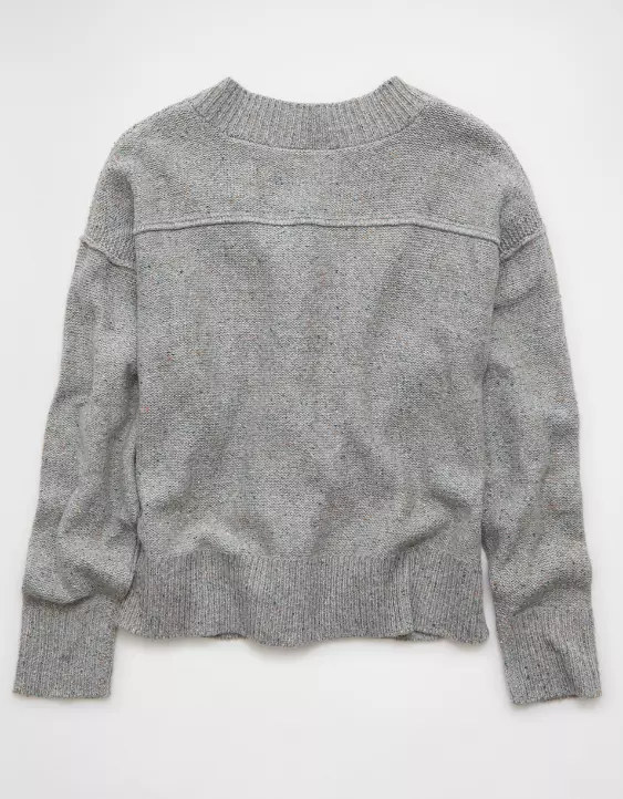 AE Long Weekend V-Neck Sweater - Image 4